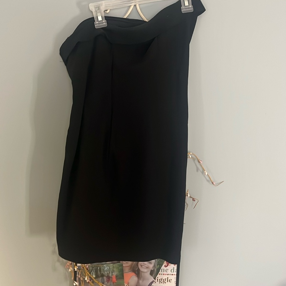 Black strapless dress
